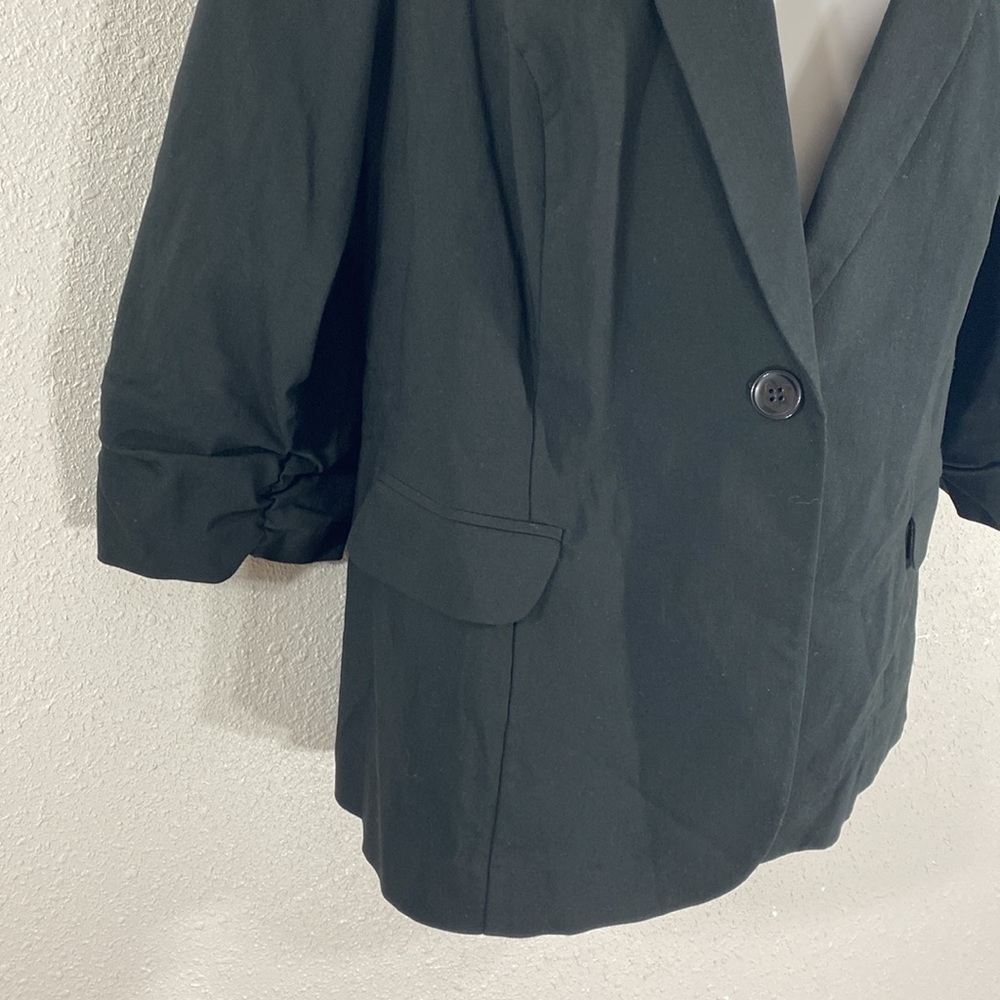 Torrid Black Studio Lexington Millennium Stretch Blazer 2 2X 18 20 - Picture 5 of 12